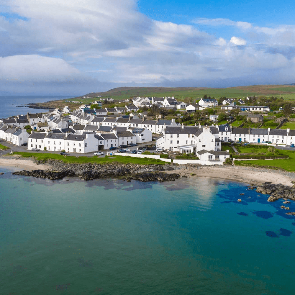 Tee Off in Style. Discover Islay's Premier Golf and Whiskey Experience ...